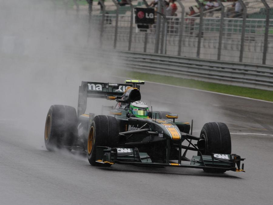  Lotus T127 2010 года  (фото 1 из 16)